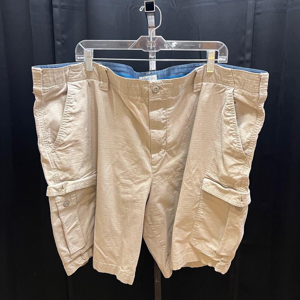 Ocean Coast Cargo Shorts B&T Sz 48